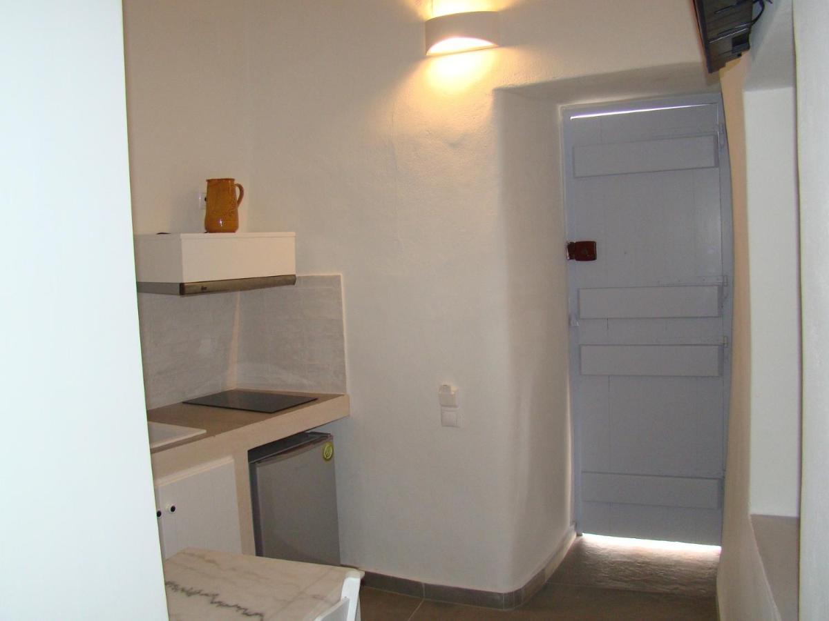 Efi'S Apartments Plaka  Eksteriør billede