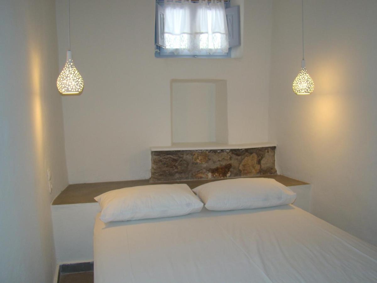 Efi'S Apartments Plaka  Eksteriør billede