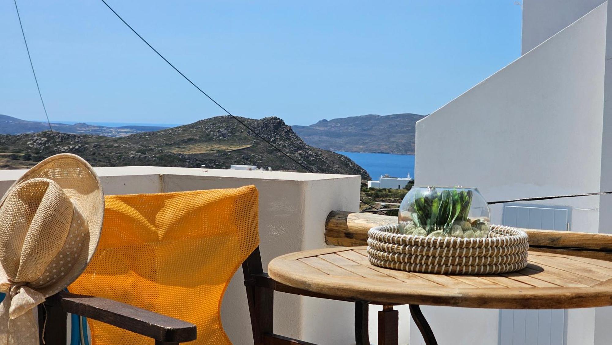 Efi'S Apartments Plaka  Eksteriør billede
